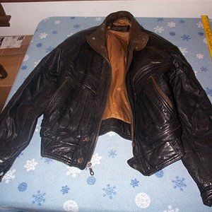 Reed Leather Bomber Jacket with D pockets